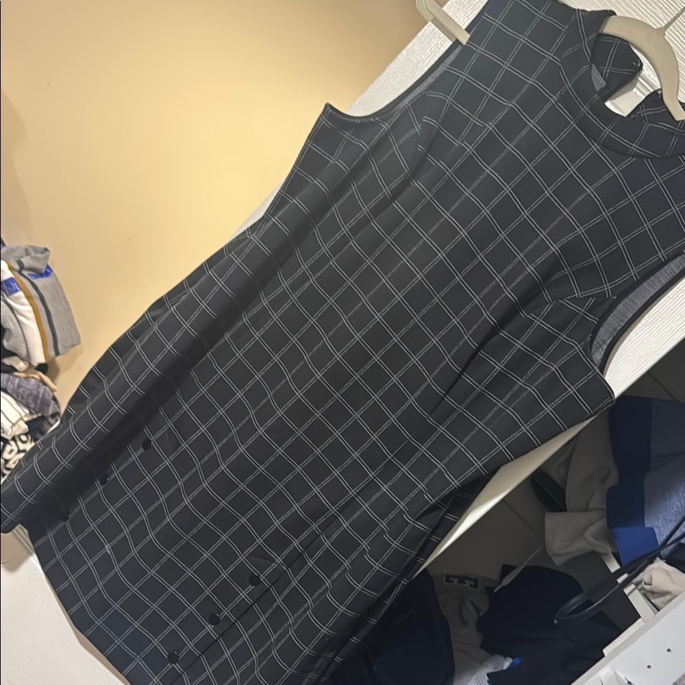 Elegant Black Checkered Dress-PXL-APT 9